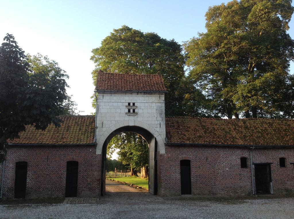 La Ferme Du Bois Quesnoy Acomodação com café da manhã Saint-Pol-sur-Ternoise Exterior foto